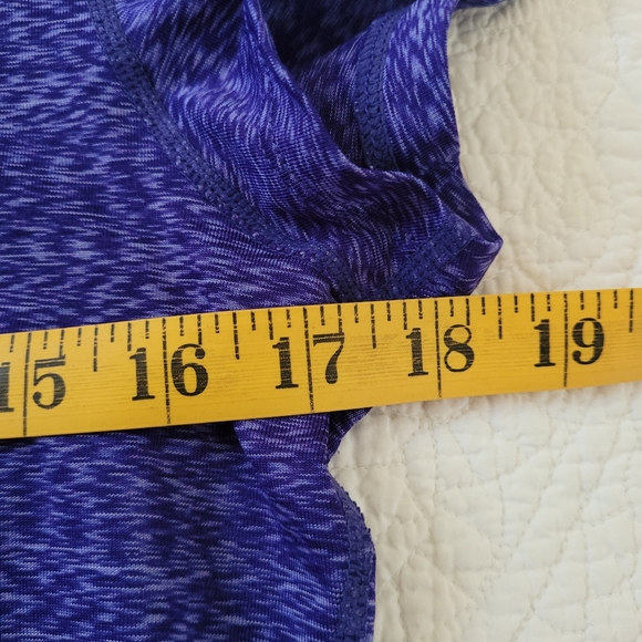 Running Room Lightweight Top - Picture 6 of 6